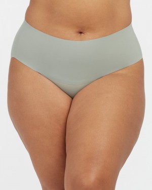 Spanx Undie-tectable® Trosor Olivgröna Vita | 150682HTI